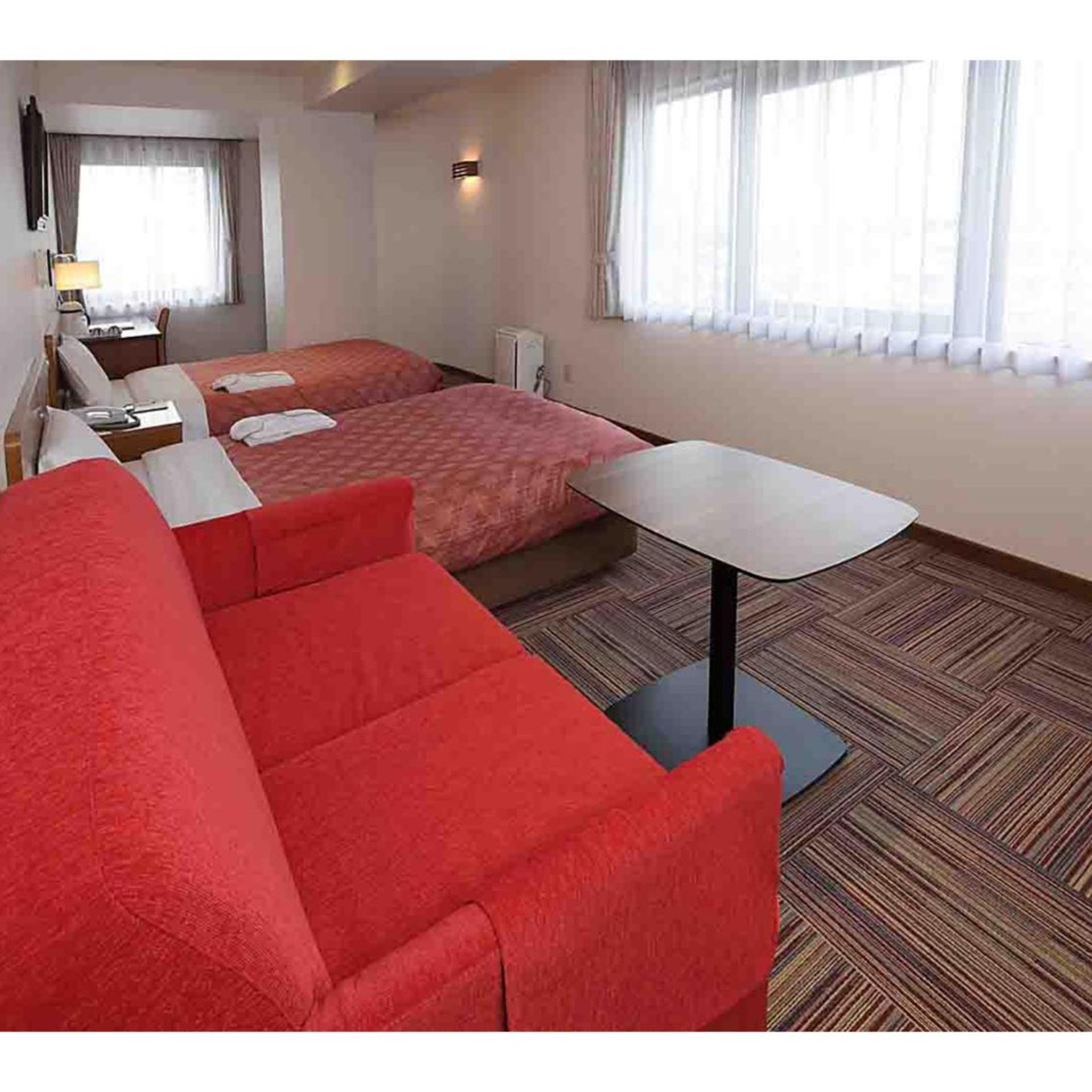 Kumegawa Wing Hotel 50/58