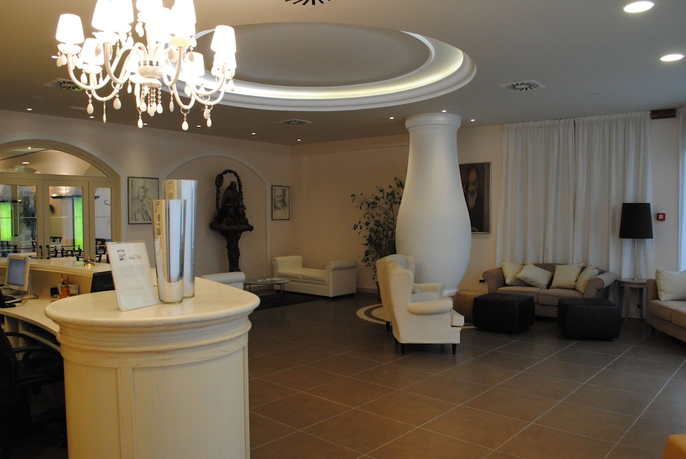 Hotel Fini 56/77