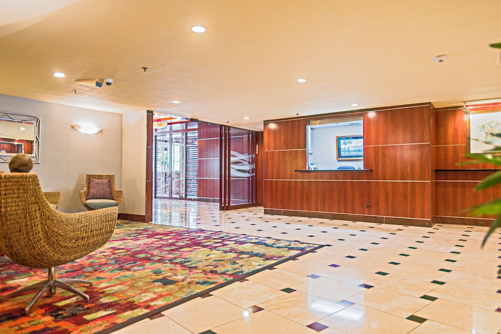 Waikiki Place - The Place To Be In Waikiki 8/50