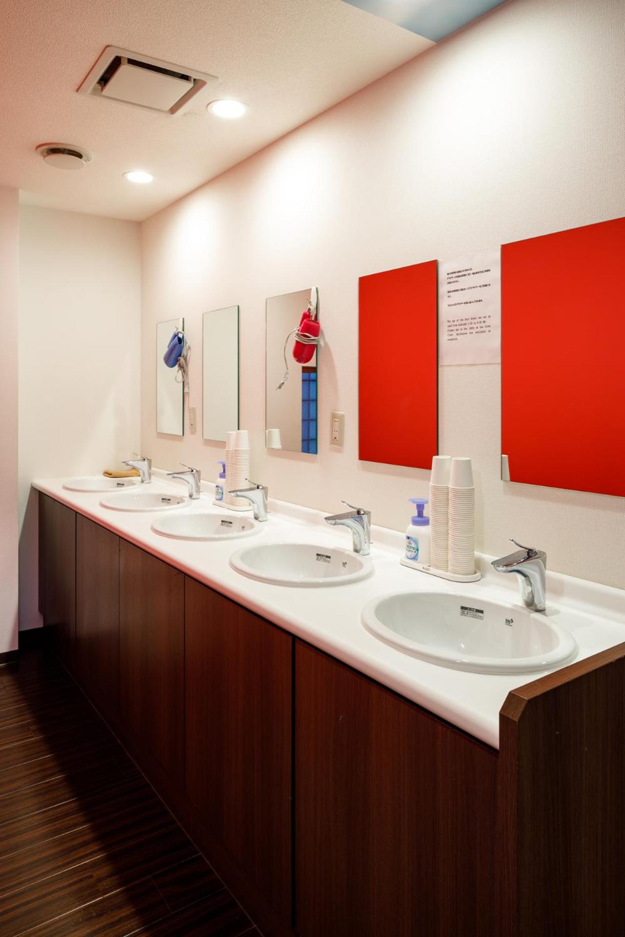 Female Dorm, Upper, Bunk Bed، Hotel Owl Tokyo - Hostel 8/8