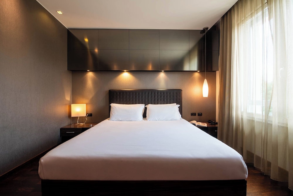 Axolute Comfort Hotel 7/50
