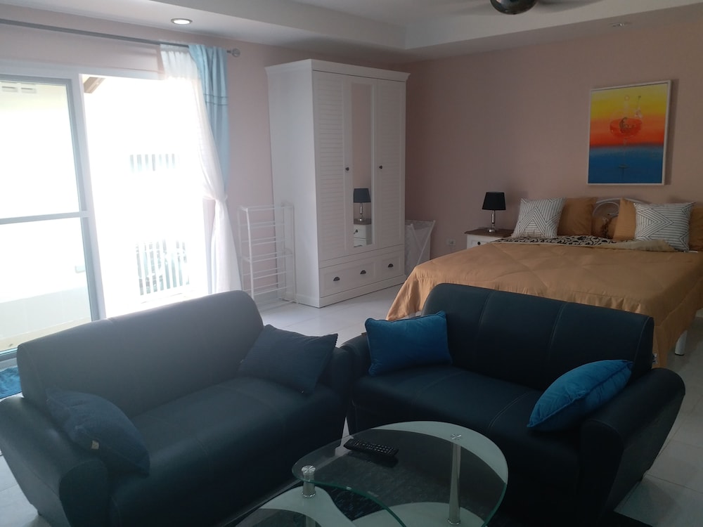 Studio Deluxe Avec Services Hôteliers - Adults Only 10/26