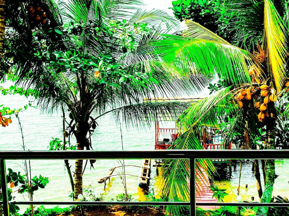 Mahi Villa 15/33