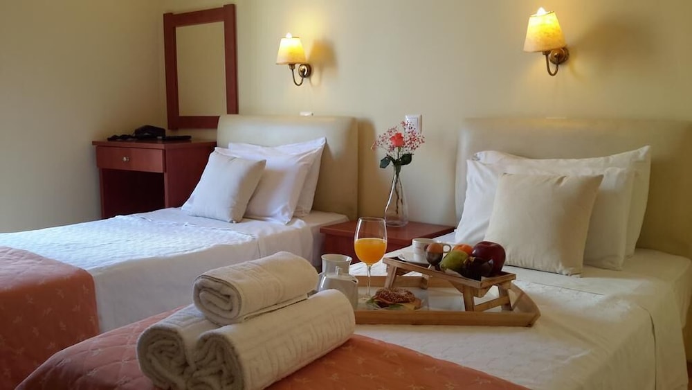 Hotel Mitzithras 25/37