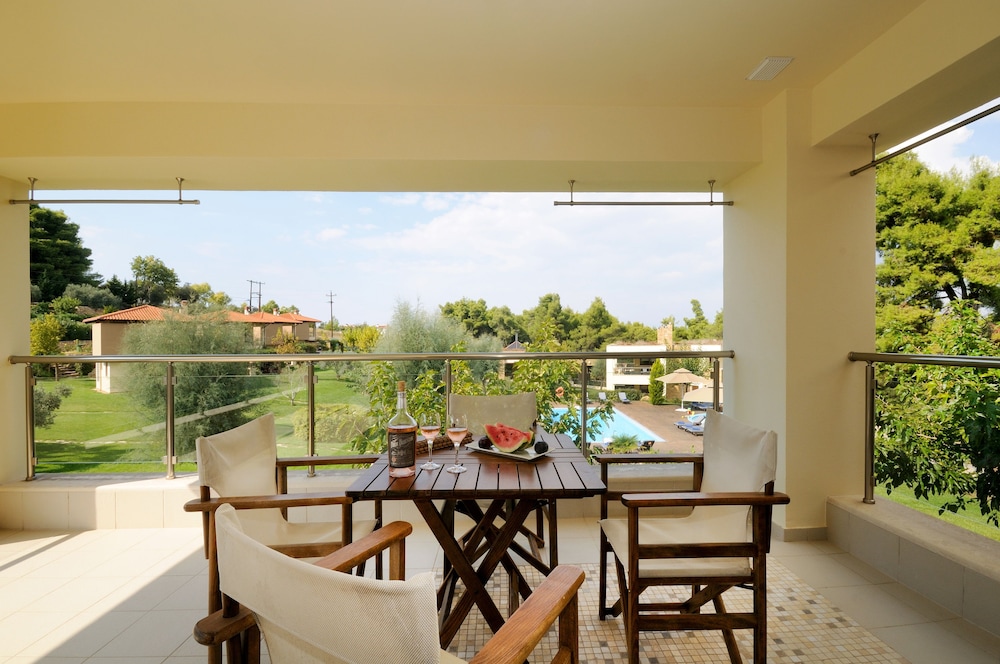 Polyastron Place Hotel & Spa 46/68
