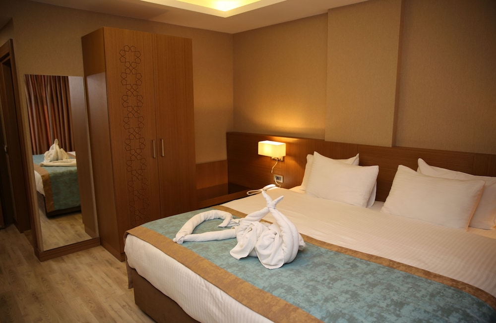 Grand Bulut Hotel & Spa 4/25
