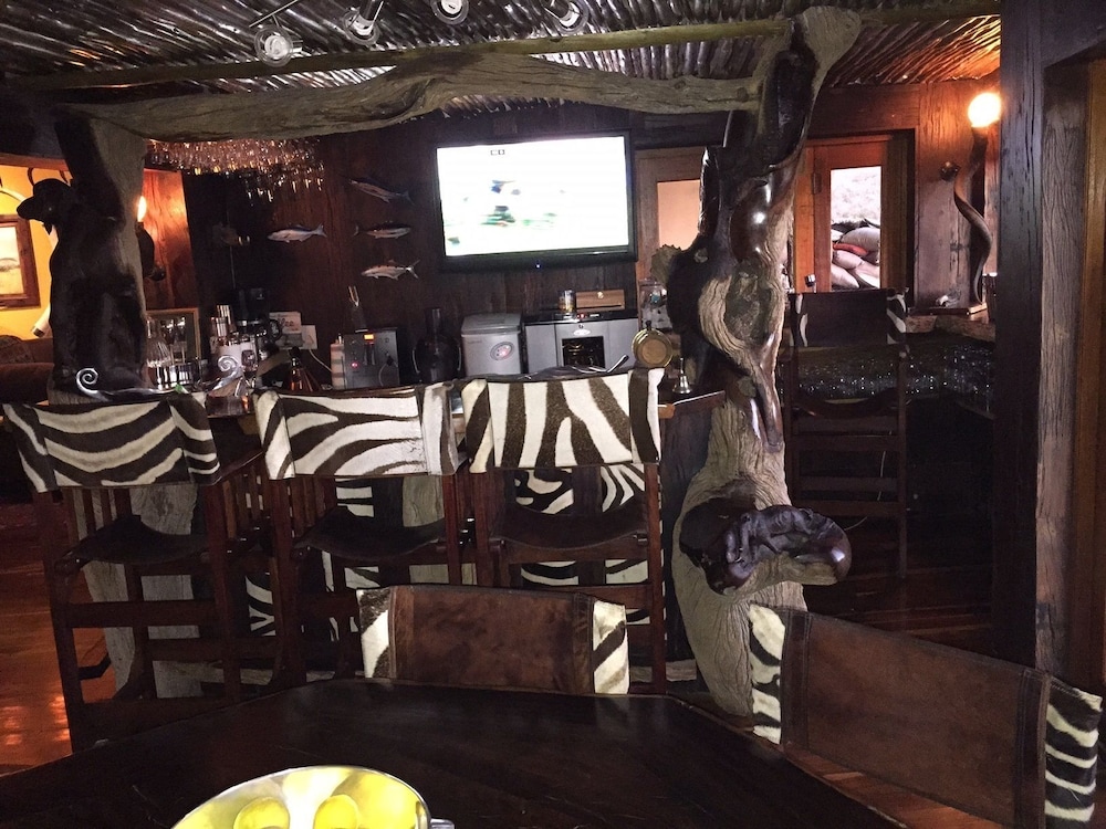 Phumelelo Lodge 16/22