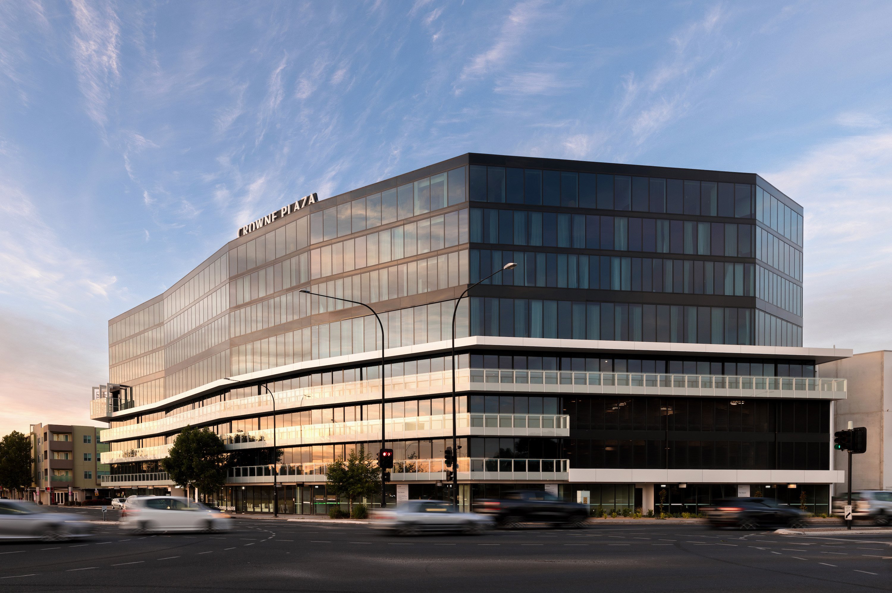 Crowne Plaza Adelaide Mawson Lakes 47/50