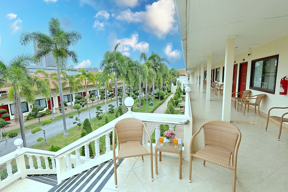 Thai Garden Resort 92/105