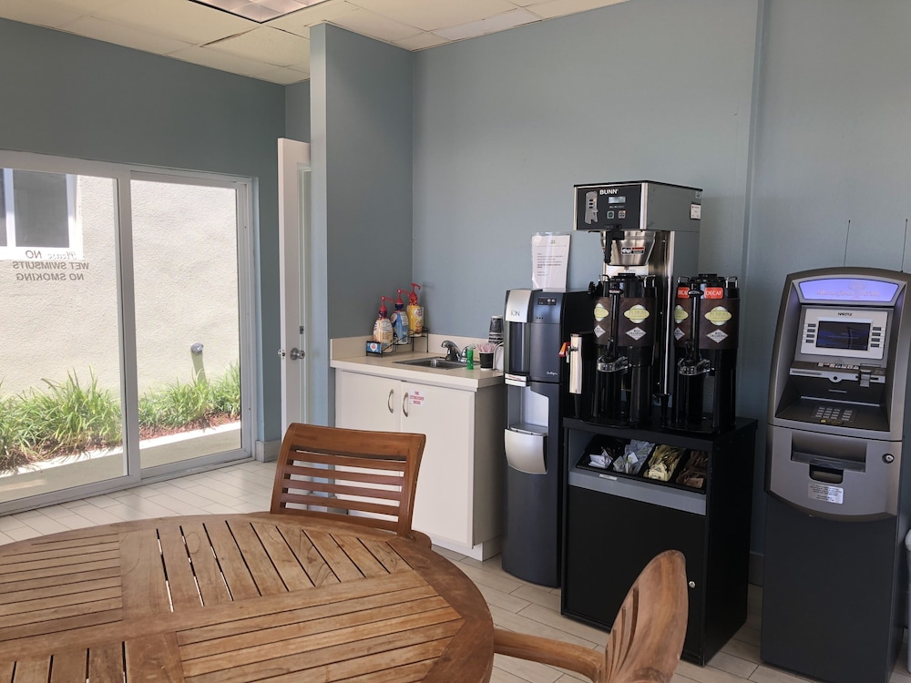 Sugar Sands Inn And Suites Panama City Beach 33/44
