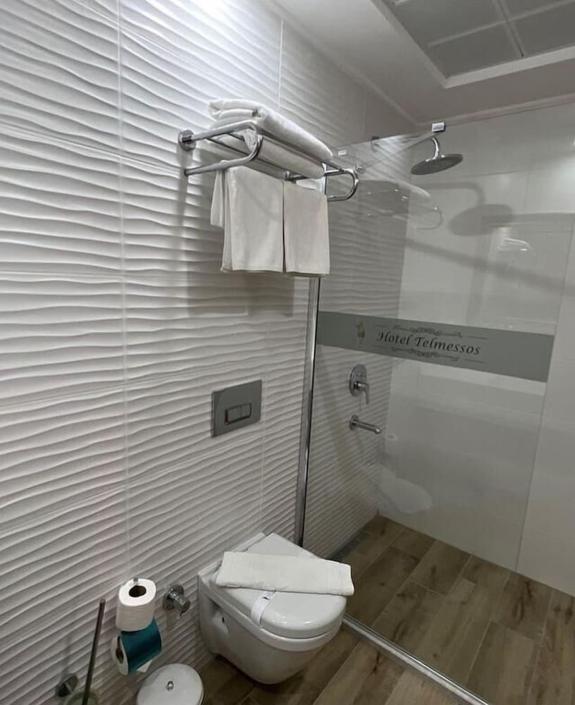 TELMESSOS HOTEL 57/58