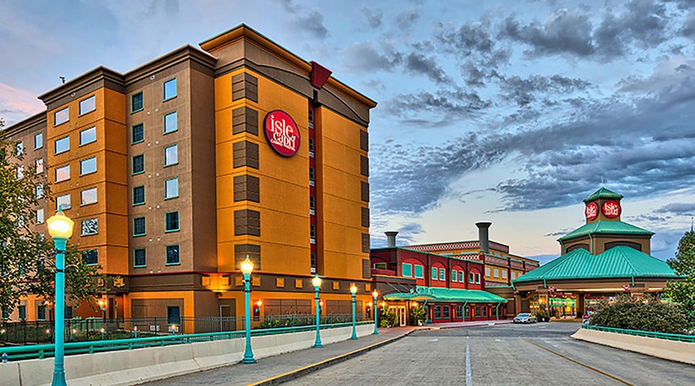 Isle of Capri Casino Hotel Boonville - A Caesars Rewards Destination 1/74