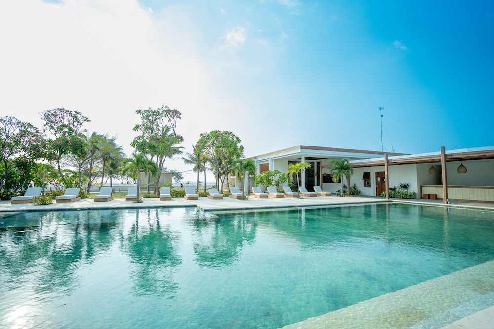 Cocana Resort 14/76