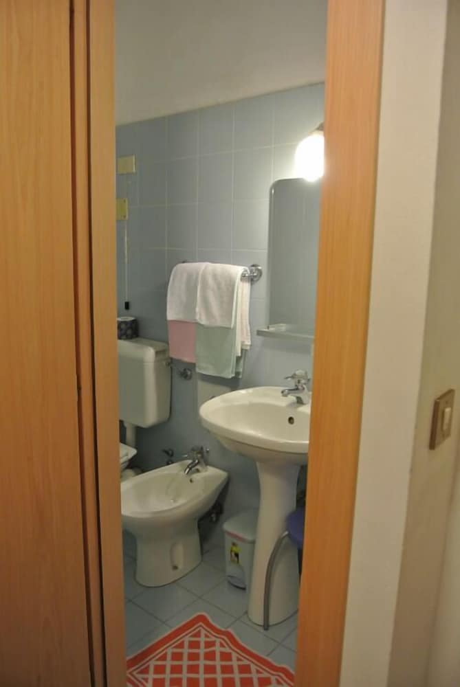Hotel Major Genova 27/28