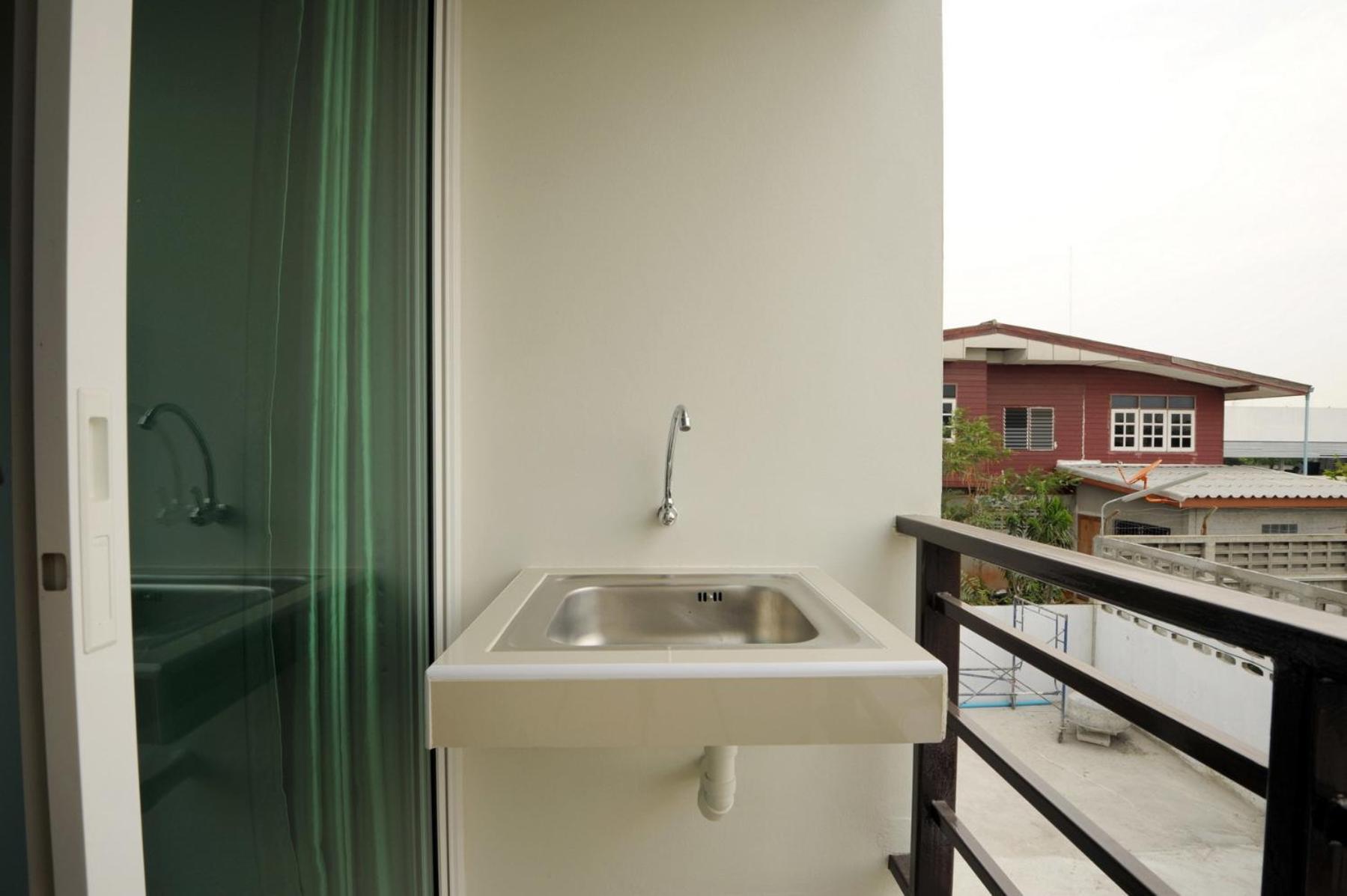 Sawairiang Place 41/42