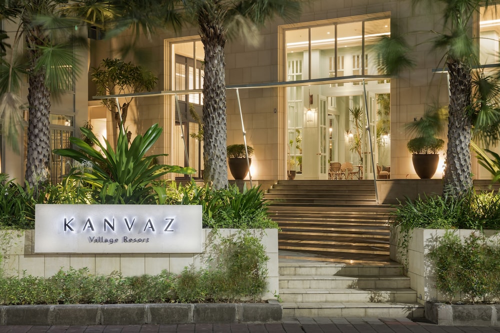 Kanvaz Village Resort Seminyak 4/68