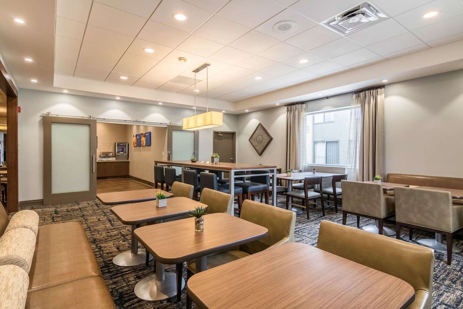 Comfort Inn Plymouth-Minneapolis 15/20