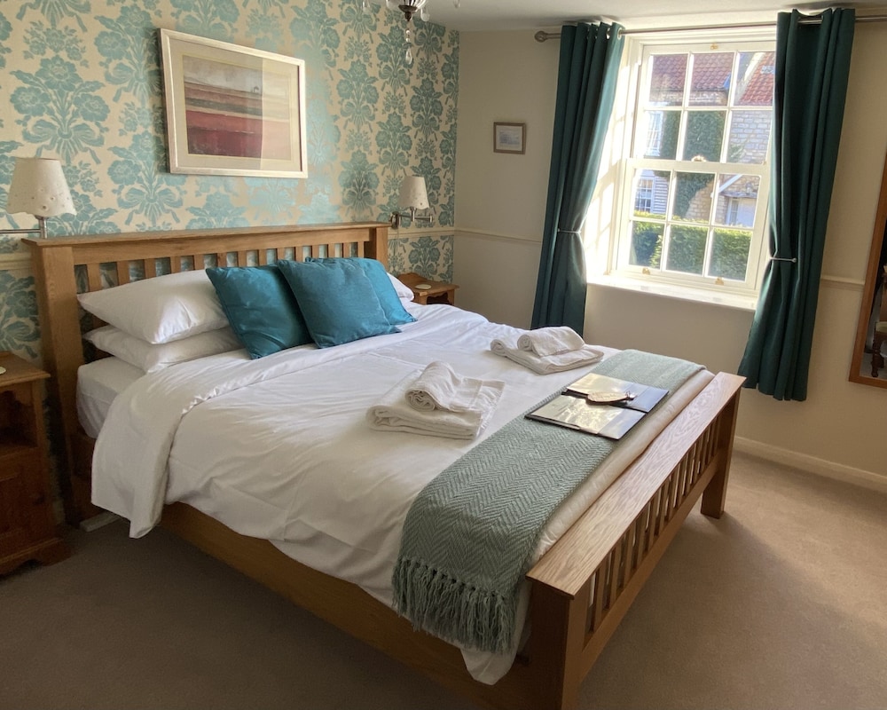 Plumpton Court 26/57