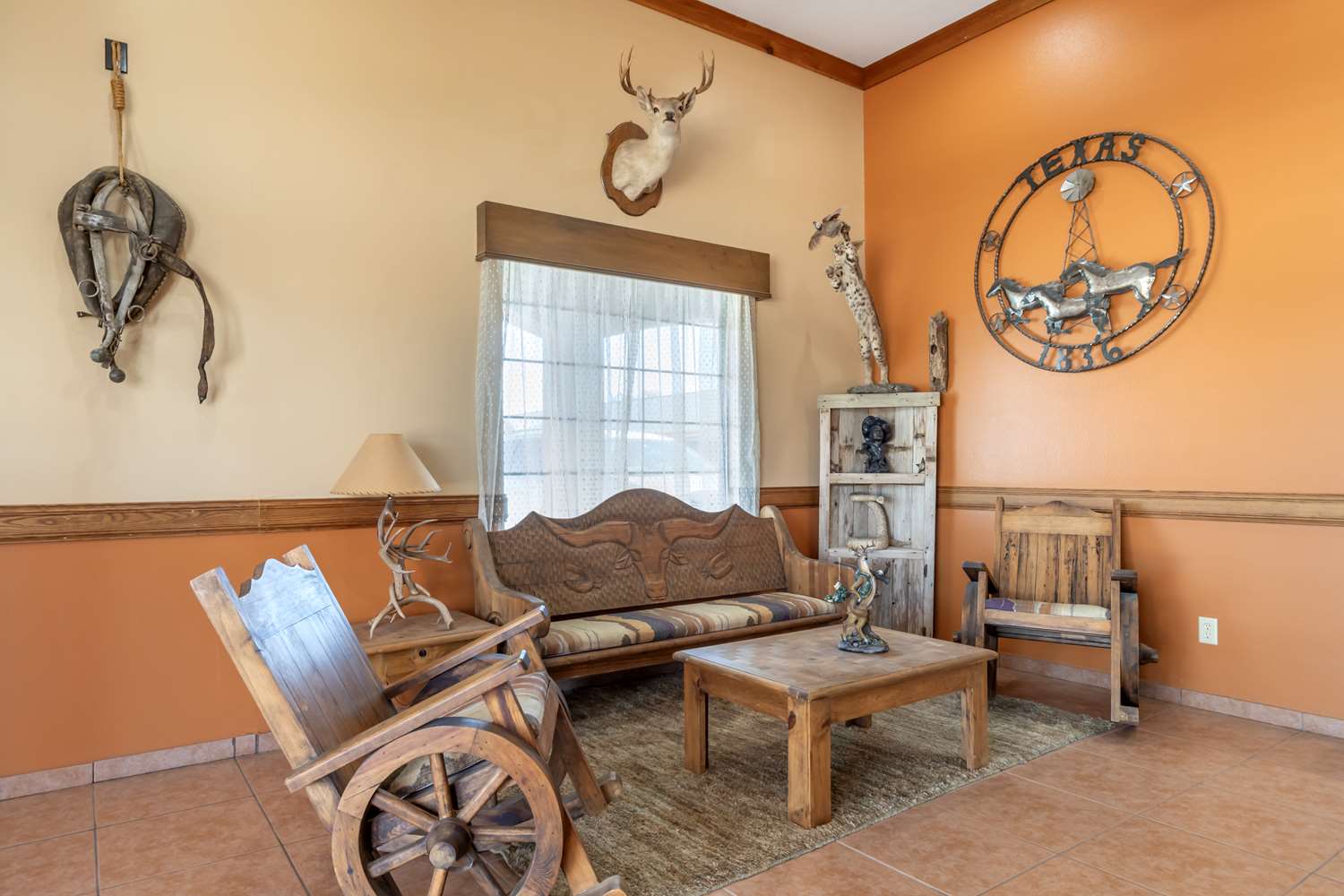 Best Western Windwood Inn & Suites 24/36