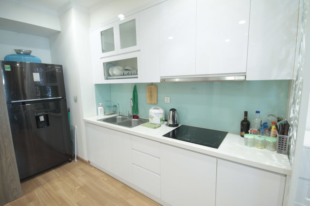Bayhomes Times City Serviced Apartment 8/50