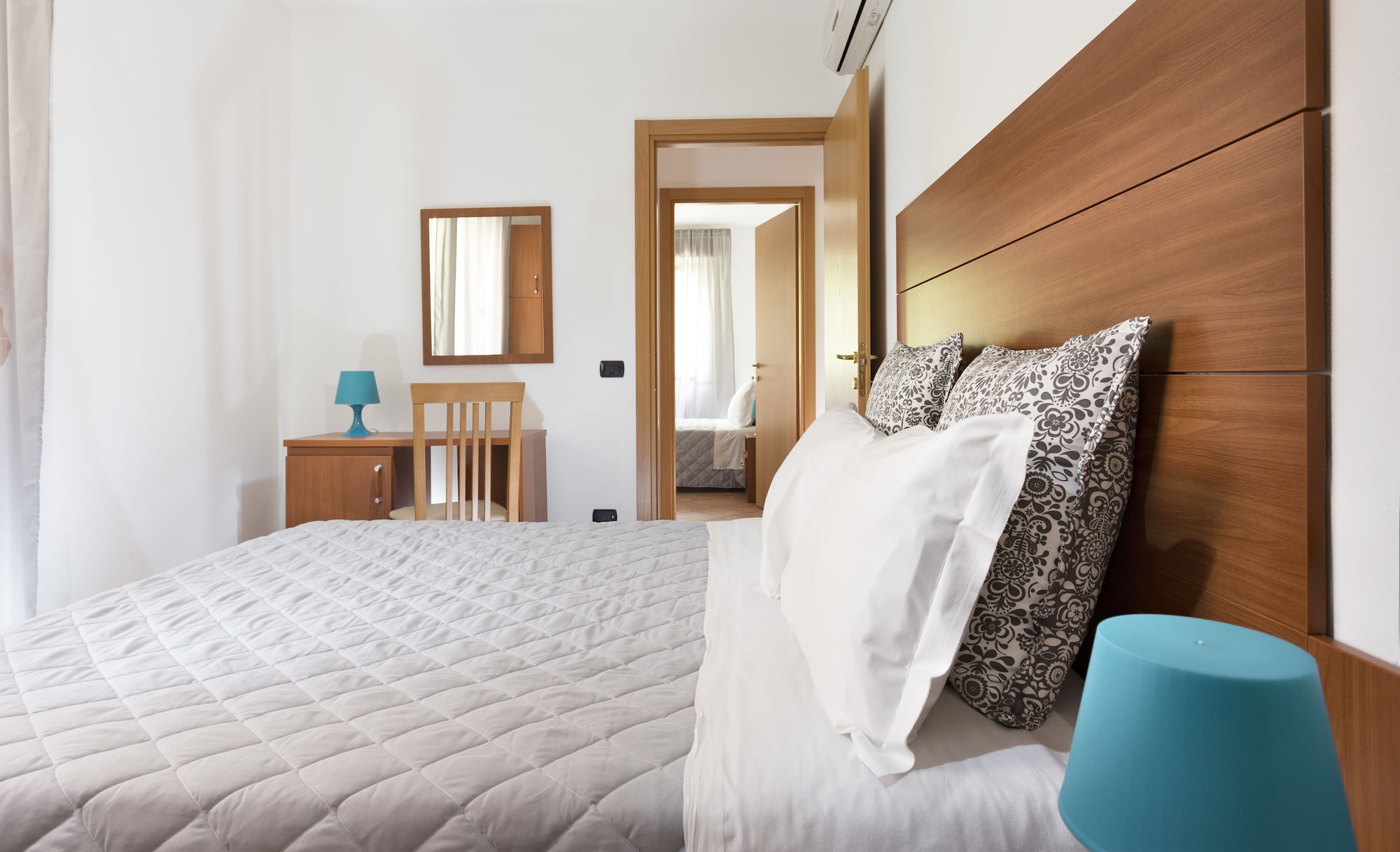 2 BEDROOMS, APARTMENT