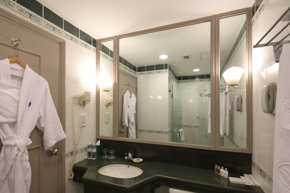 SUNWAY HOTEL HANOI 62/64