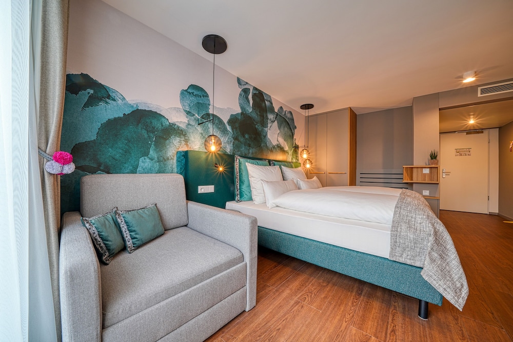 DORMERO Hotel Freiburg 10/50