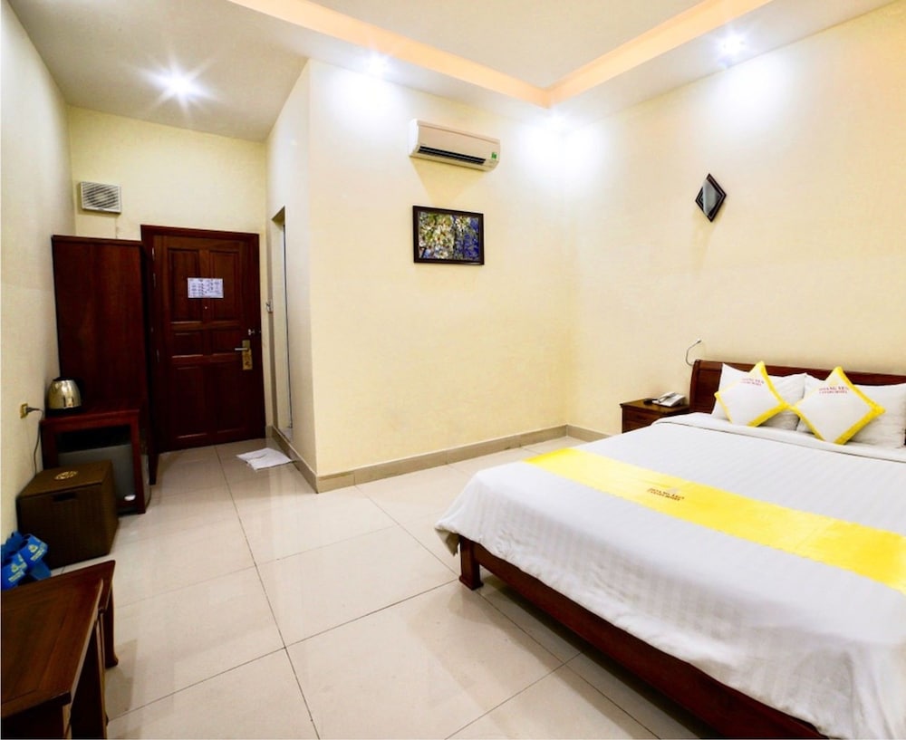Hoang Yen Canary Hotel 15/66