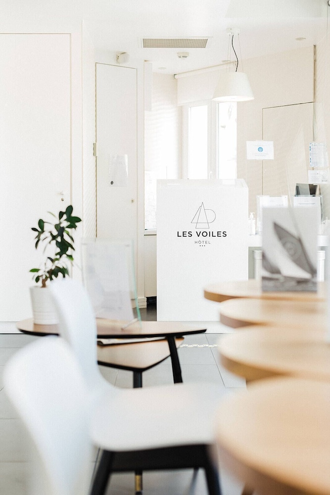 Les Voiles Hotel 28/50