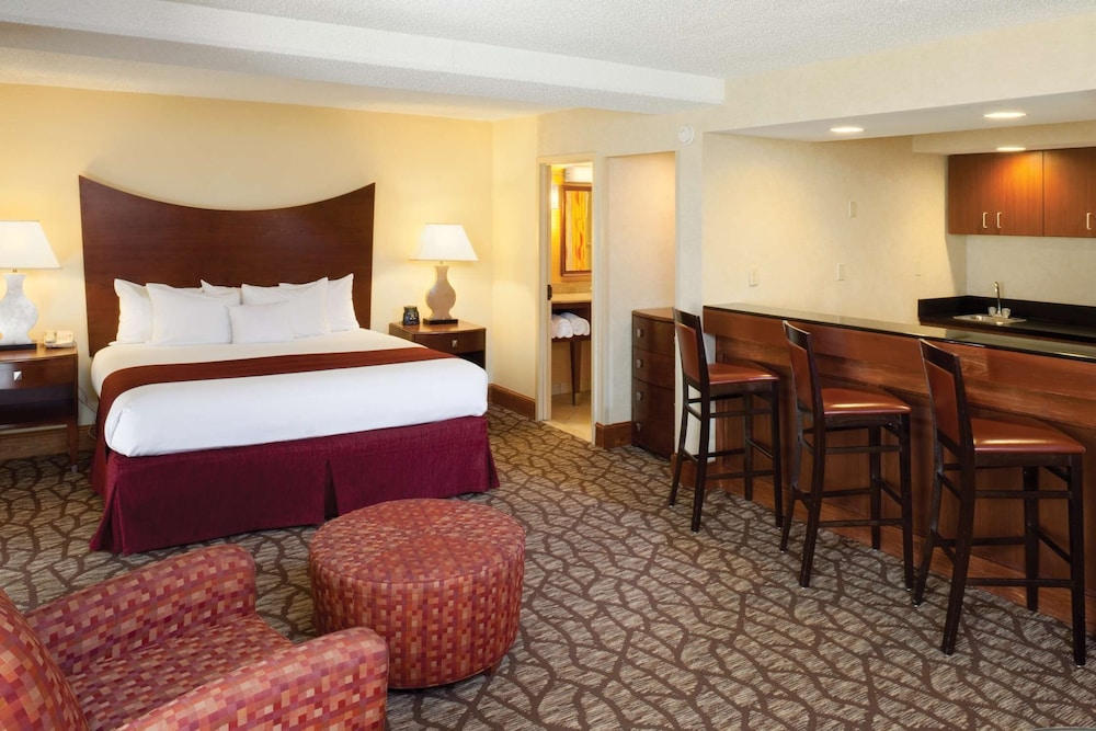 Doubletree By Hilton Hotel Jackson 14/53
