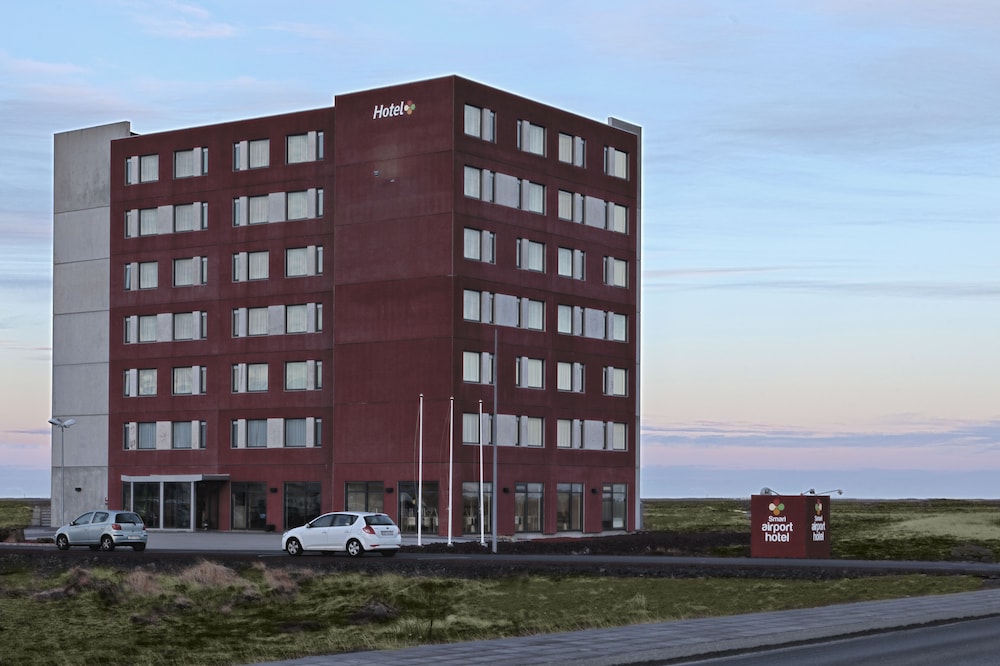Aurora Hotel At Reykjavik-Keflavik Airport Terminal Kef 3/59