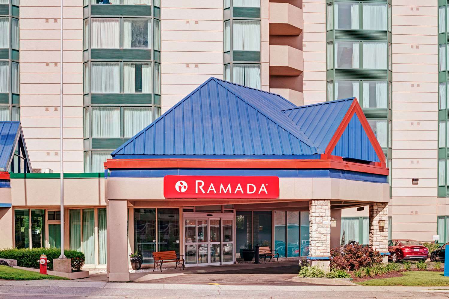 Ramada by Wyndham Niagara Falls/Fallsview 3/11