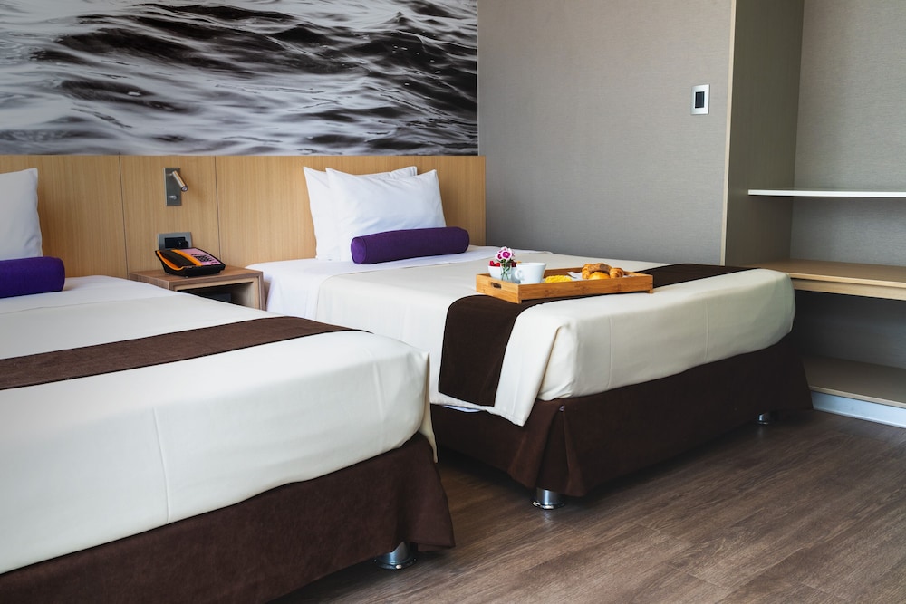 Palmetto Hotel Business San Borja 22/70