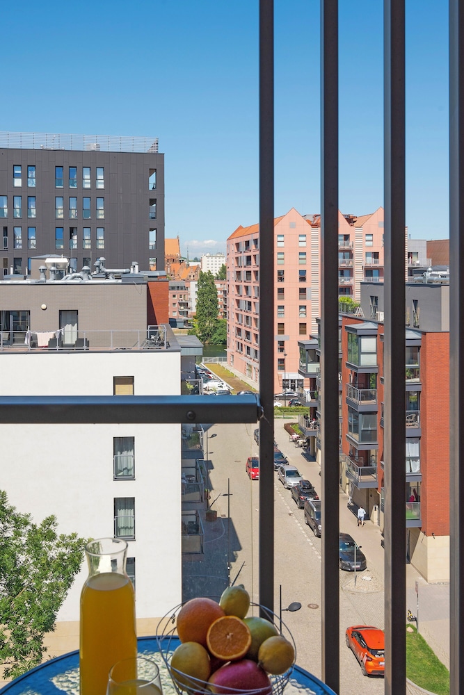 Apartinfo Island Apartments 10/50
