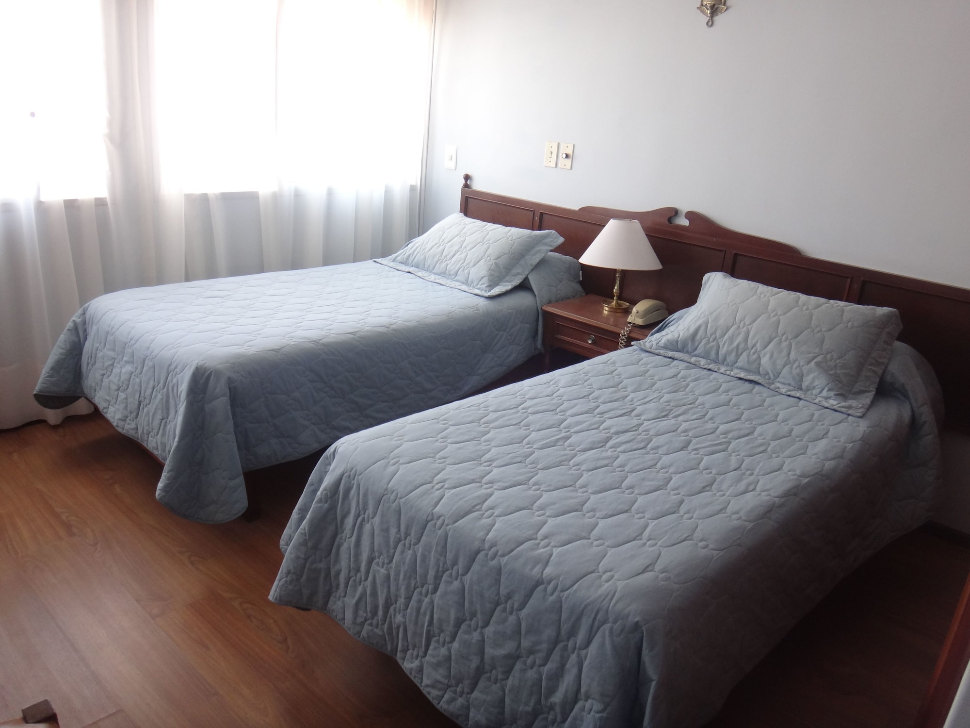 STANDARD, DOUBLE BED