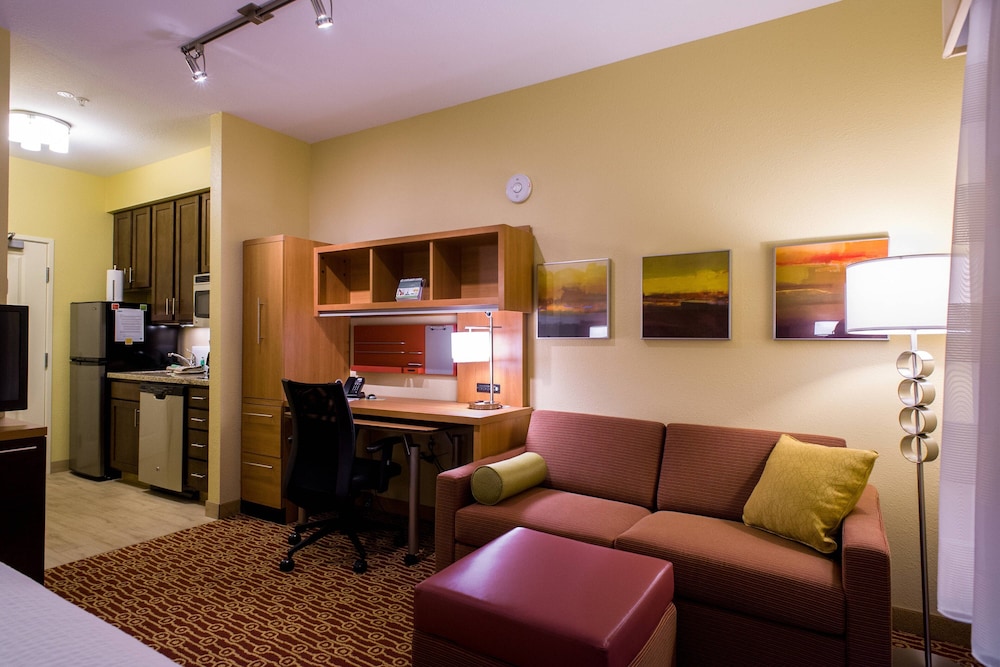 TOWNEPLACE SUITES ROSWELL 20/28