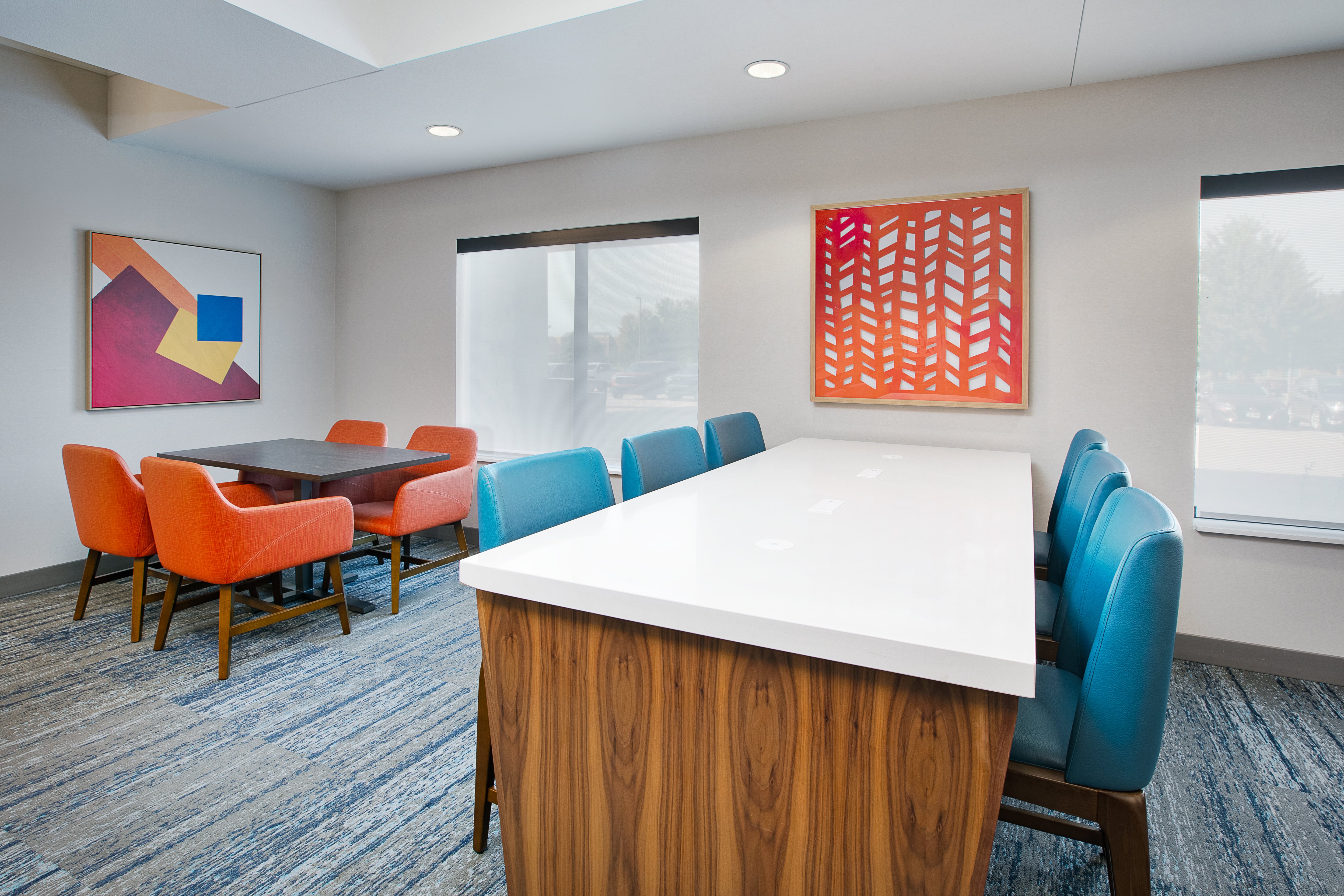 Holiday Inn Express And Suites Sioux Falls Sw 58/61