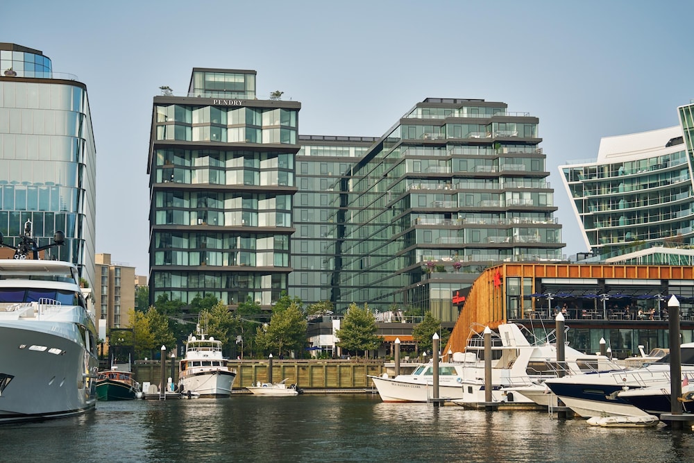 Pendry Washington DC - The Wharf 39/50