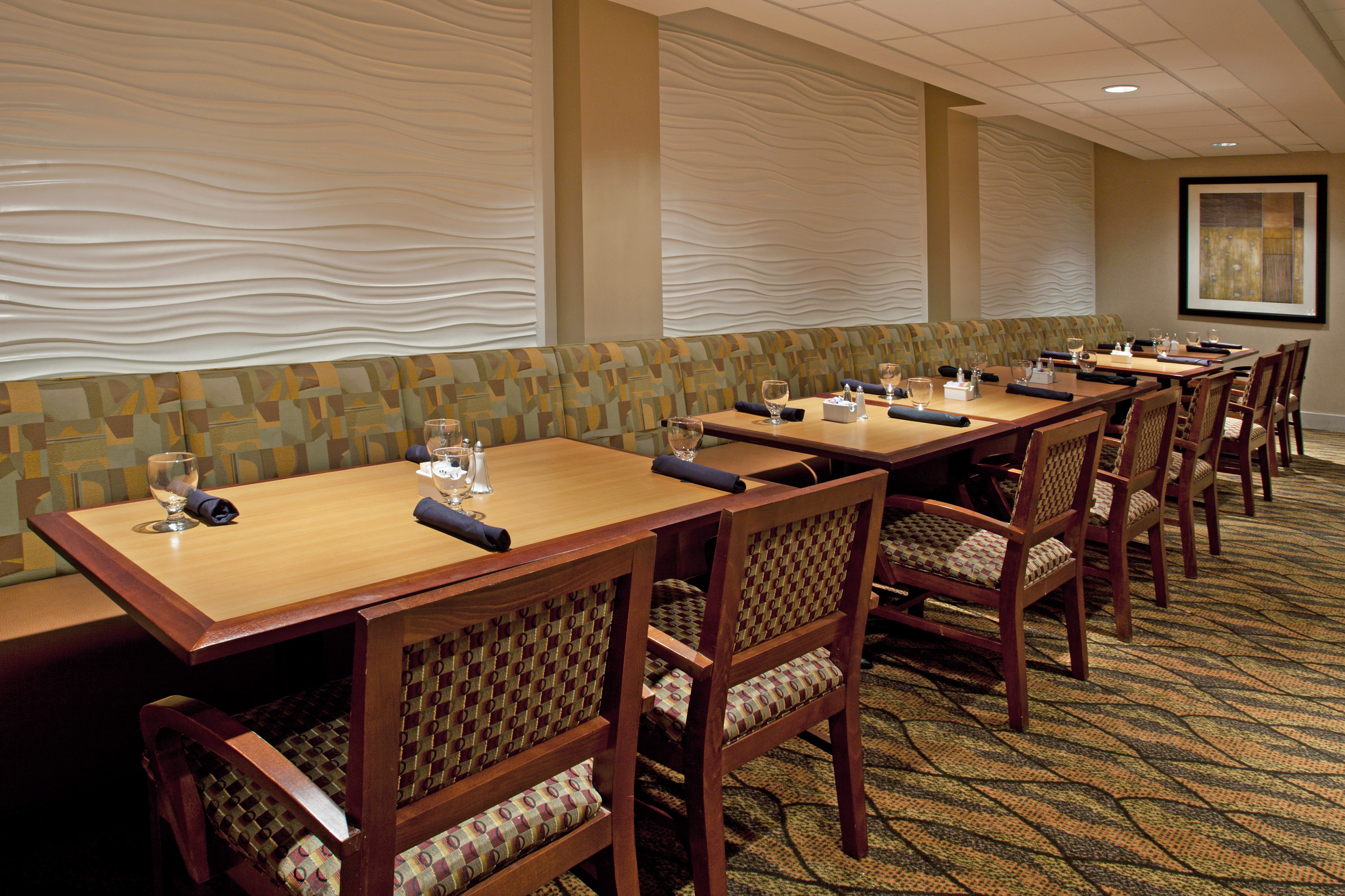 Holiday Inn Columbus Downtown Capital Square 53/65