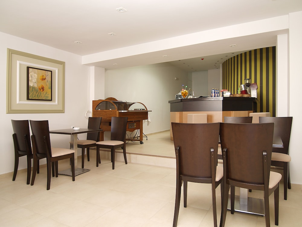 Kitro Beach Hotel 42/61