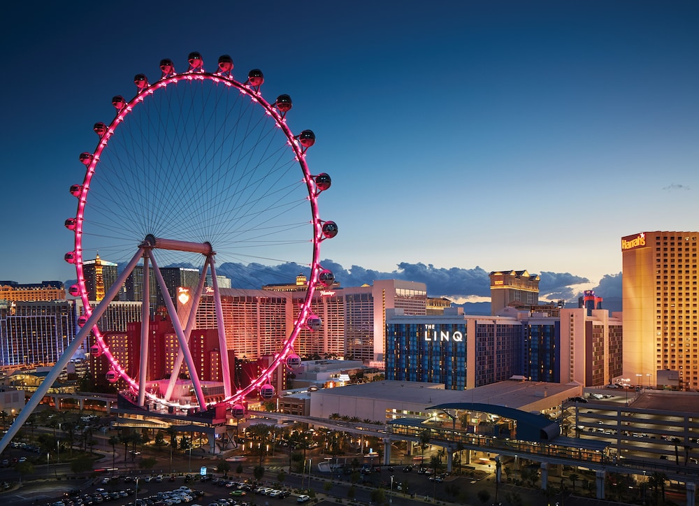 The LINQ Hotel & Casino - A Caesars Rewards Destination 51/54