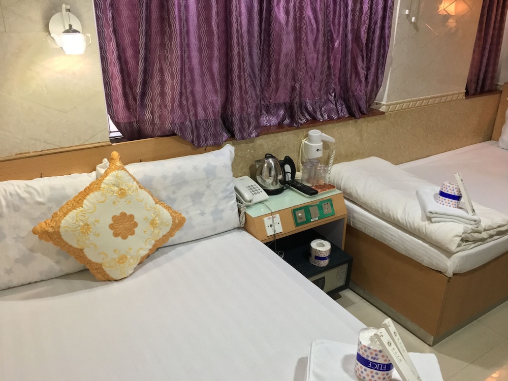Everest Guest House 50/64