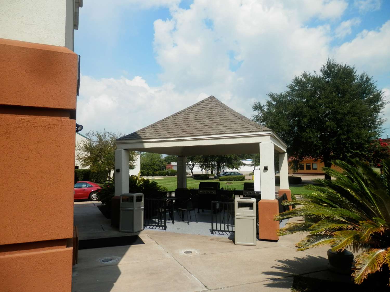 Sonesta Simply Suites Houston Nasa Clear Lake 3/47