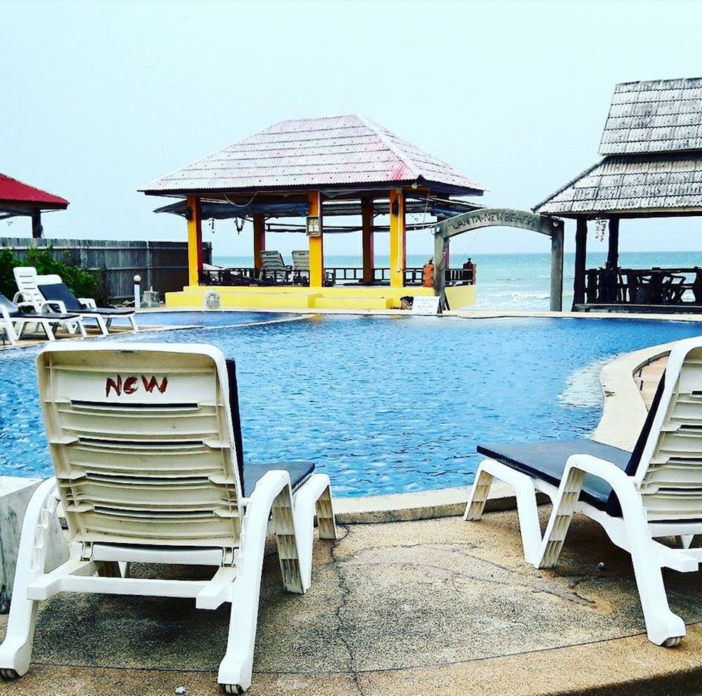 Lanta New Beach Bungalows 44/50