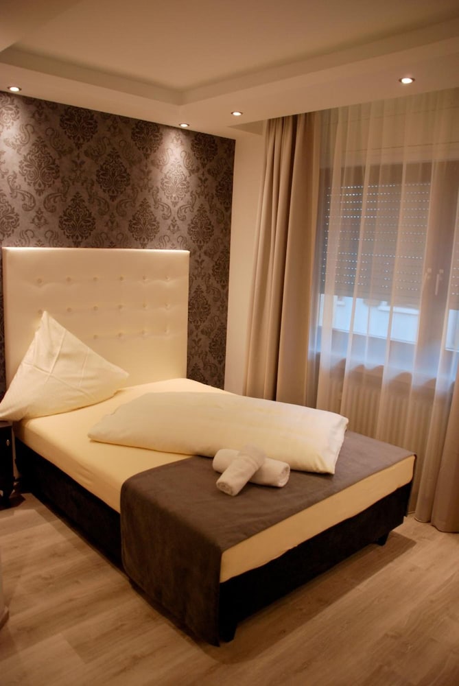 Hotel Zur Linde 5/26