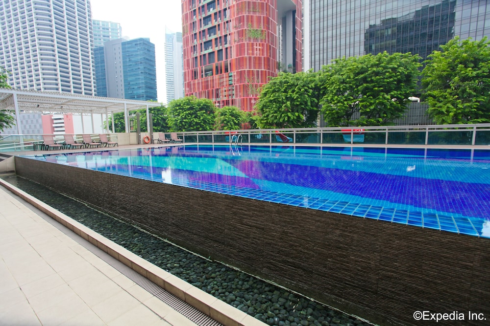 Orchid Hotel 32/50
