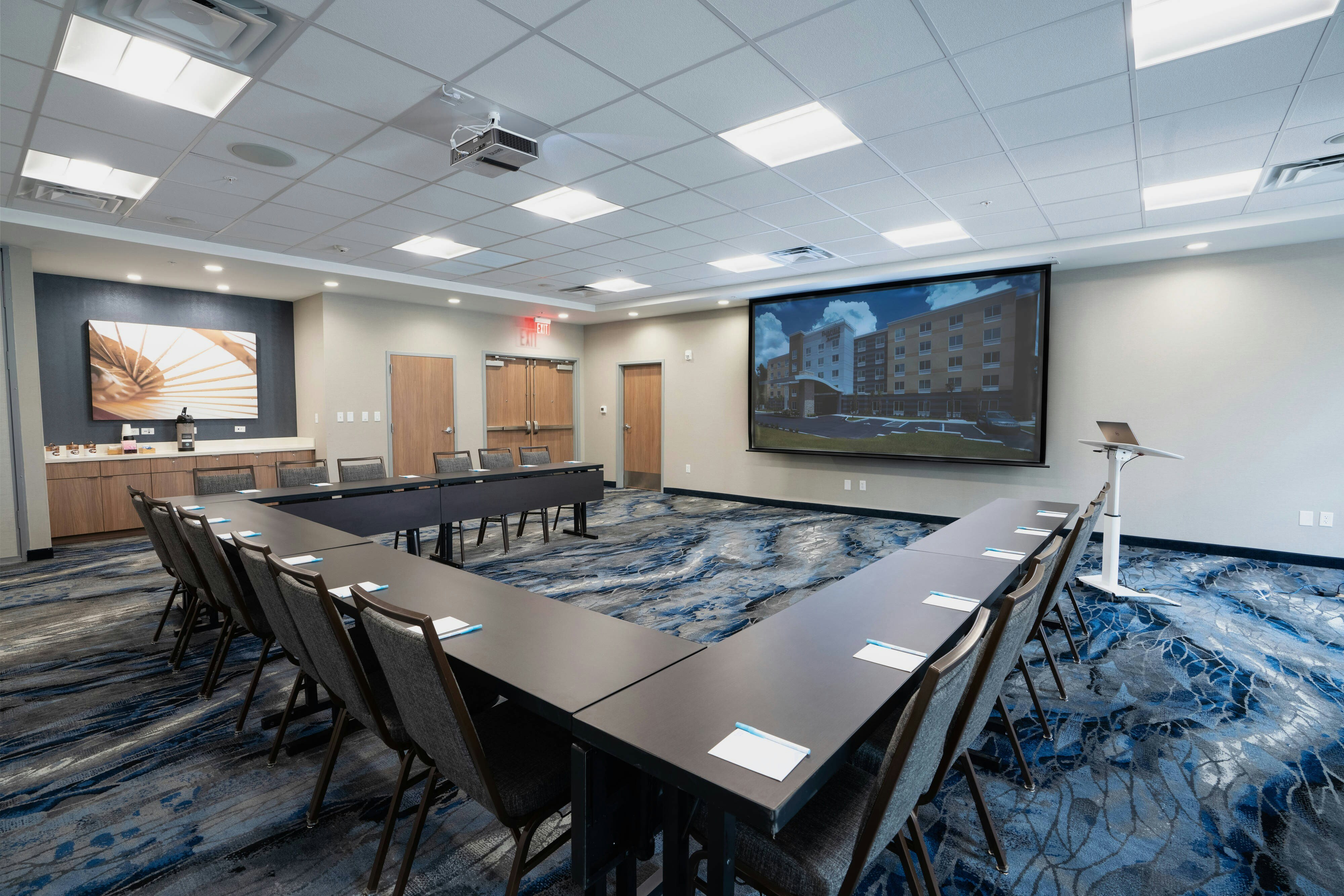Fairfield Inn Suites Gainesville I 75 14/22