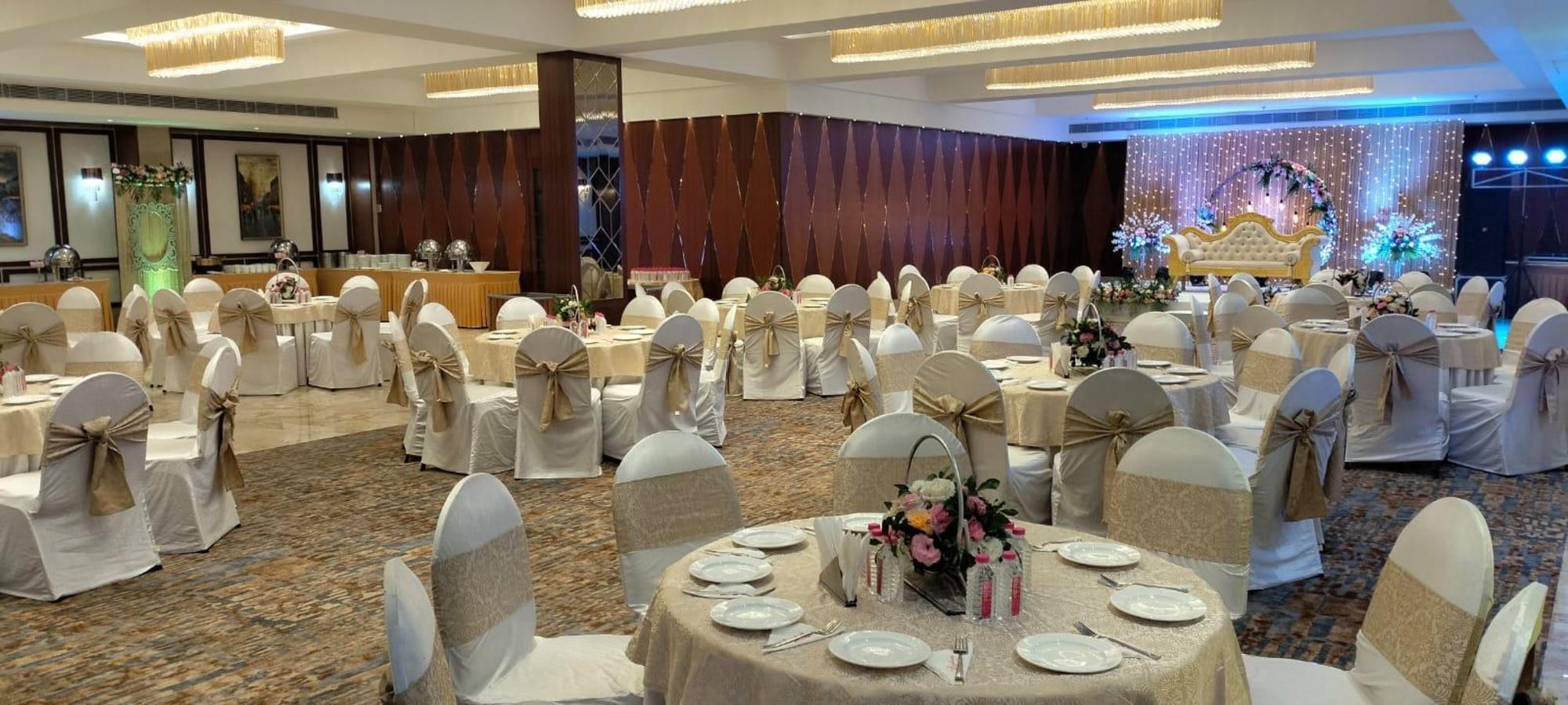 Hotel Golden Orchid 25/41