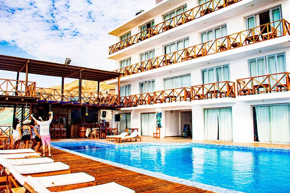 Hotel Costa Blanca de Mancora 3/50