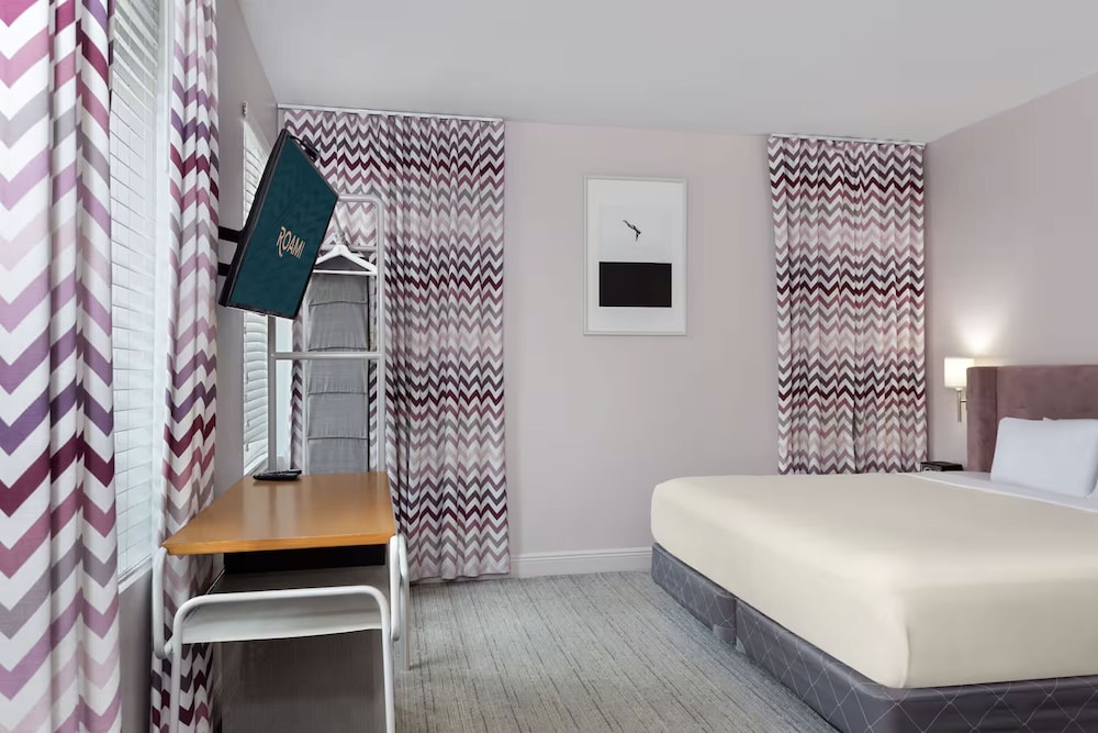 The Astor by LuxUrban 9/30